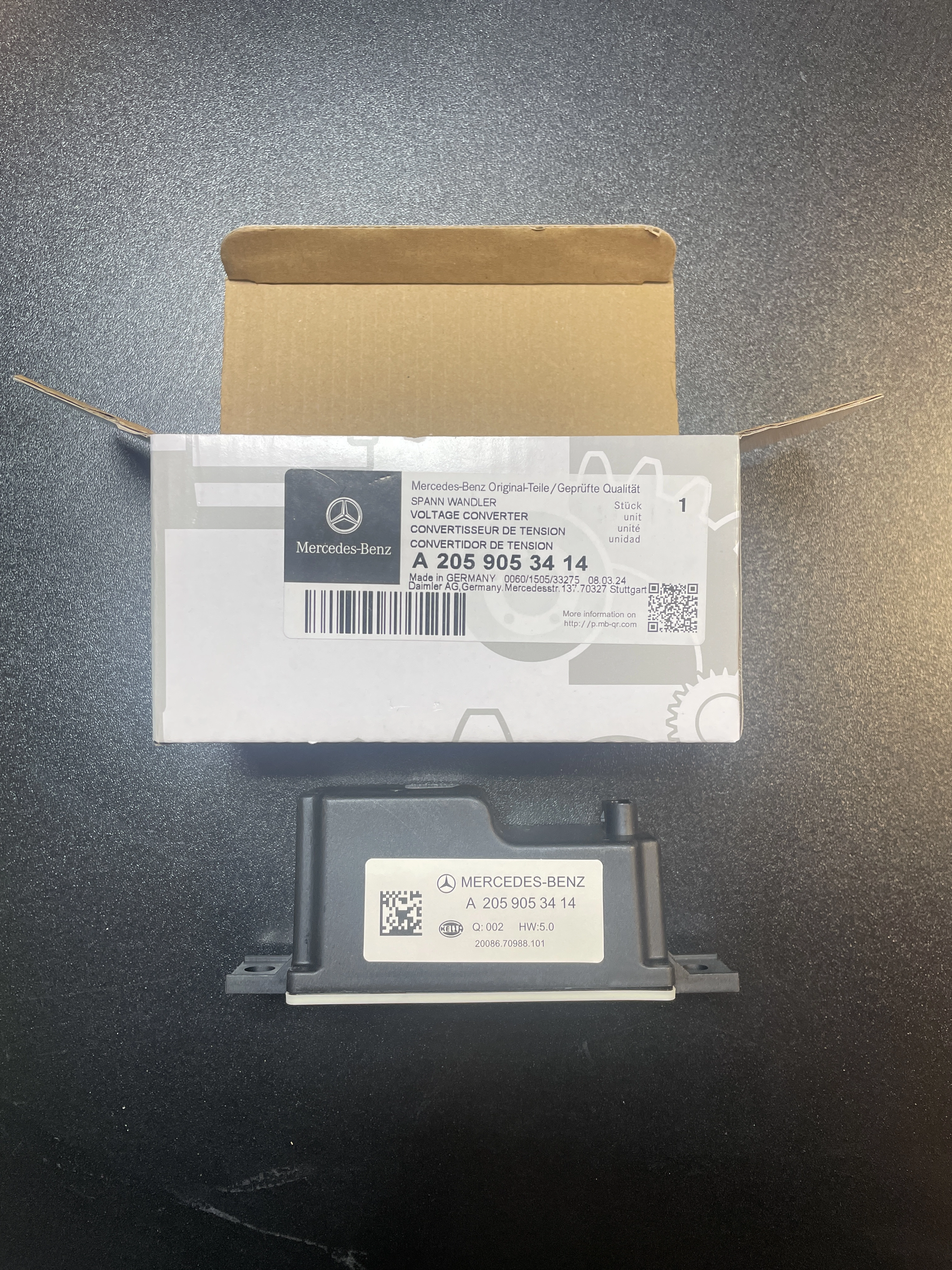 Mercedes-Benz A2059053414 A2054400073 A2059052809 0А 1.2 Ач